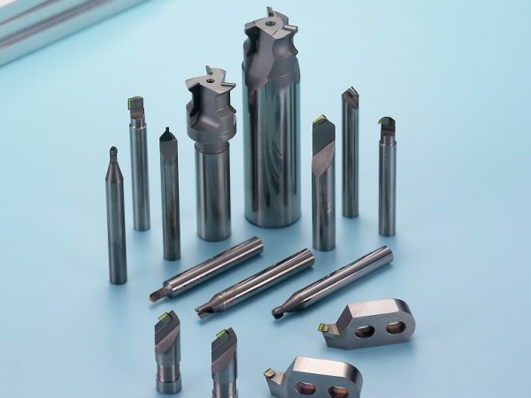 about-crystal turning tools for micro grooving